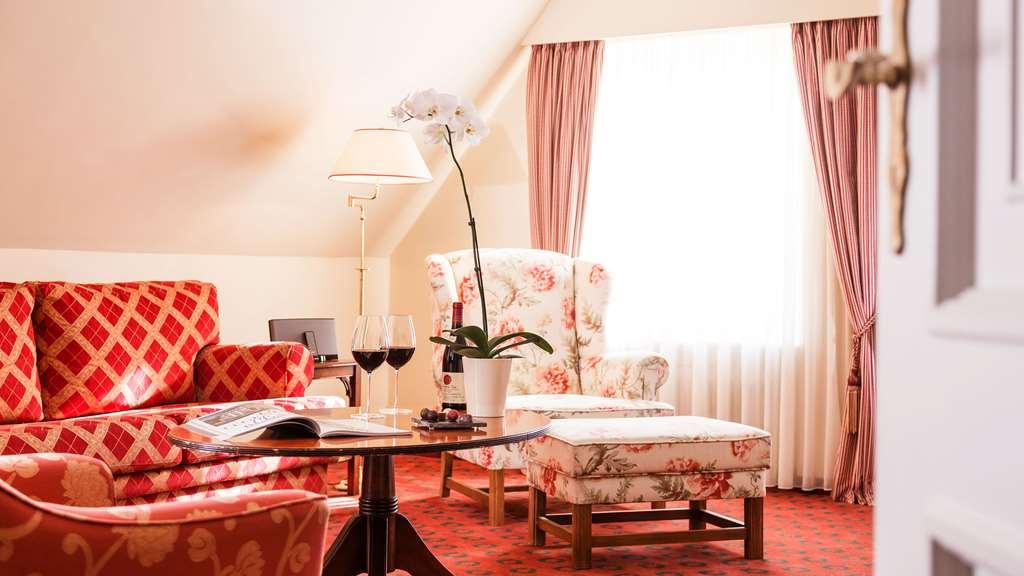 Althoff Hotel Fürstenhof Celle Habitación foto A suite at the Hotel de la Ville